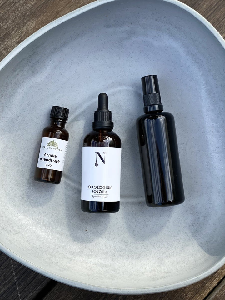 Opskrift på gua sha kropsolie (mod blå mærker) - Calmlish