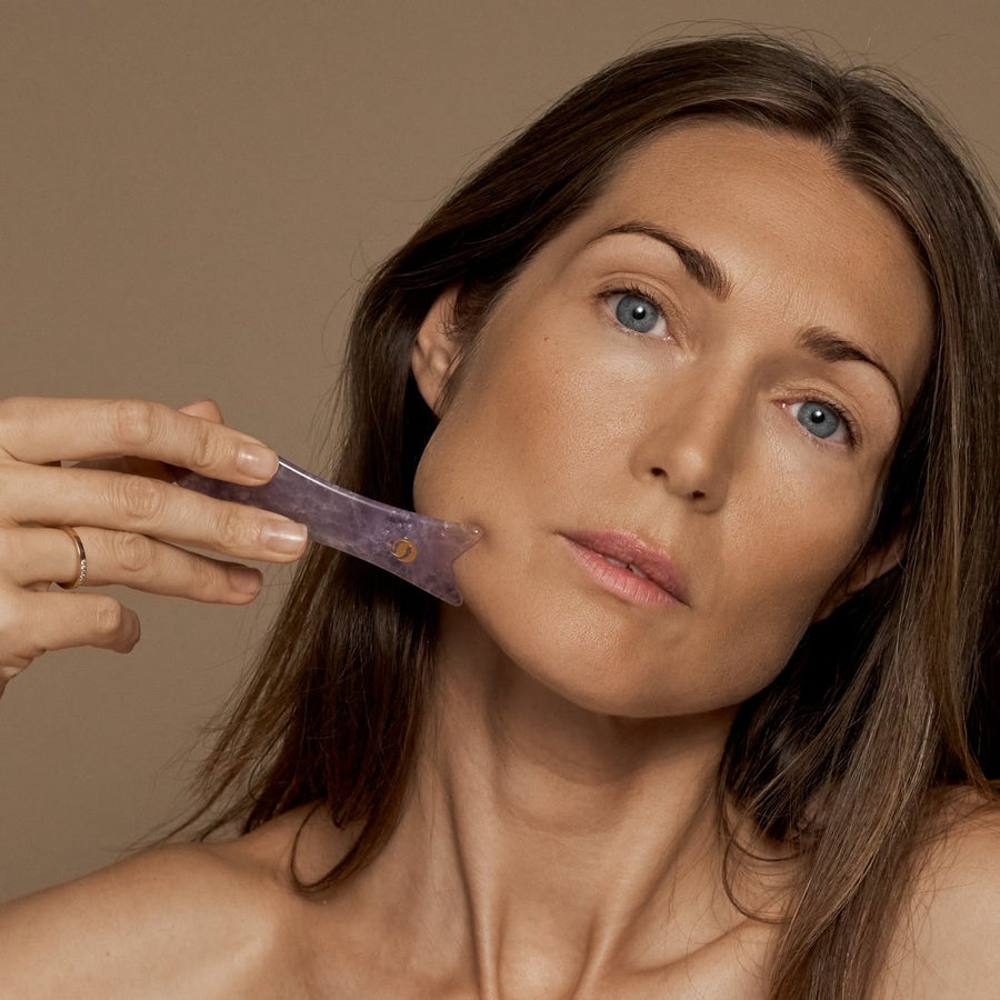 Flow gua sha Lavendel Ametyst (2. sortering) - Calmlish